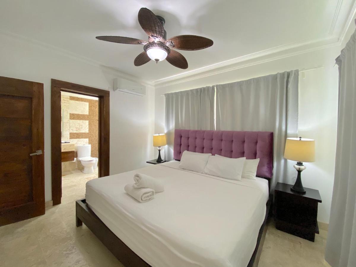 Apartahotel Deluxe Suites Chateau Del Mar - Swimming Pool And Jacuzzi - Bavaro Beach 4*