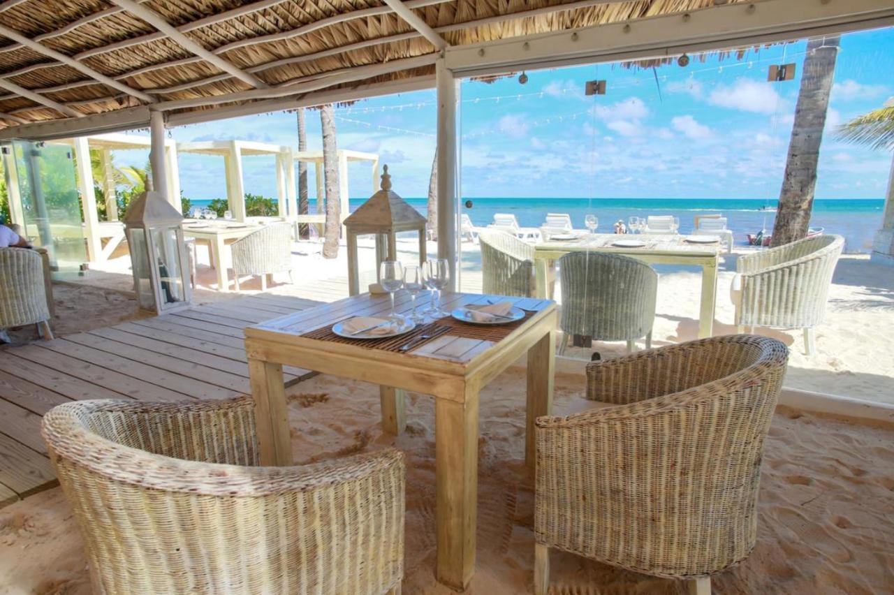 Apartahotel Deluxe Suites Chateau Del Mar - Swimming Pool And Jacuzzi - Bavaro Beach Punta Cana